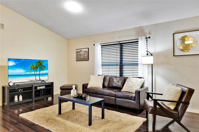 $2,400 | 232 Reserve Drive, Davenport, FL 33896