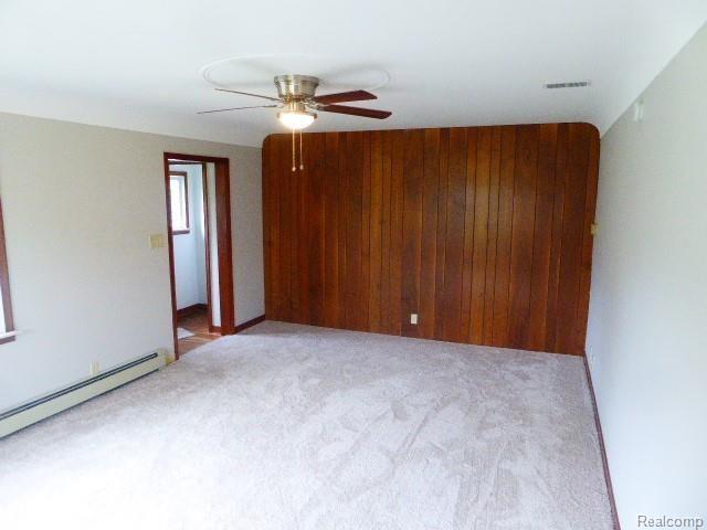 862 East Main Street Sebewaing, MI 48759 - Photo 4 of 24 P1330767.JPG