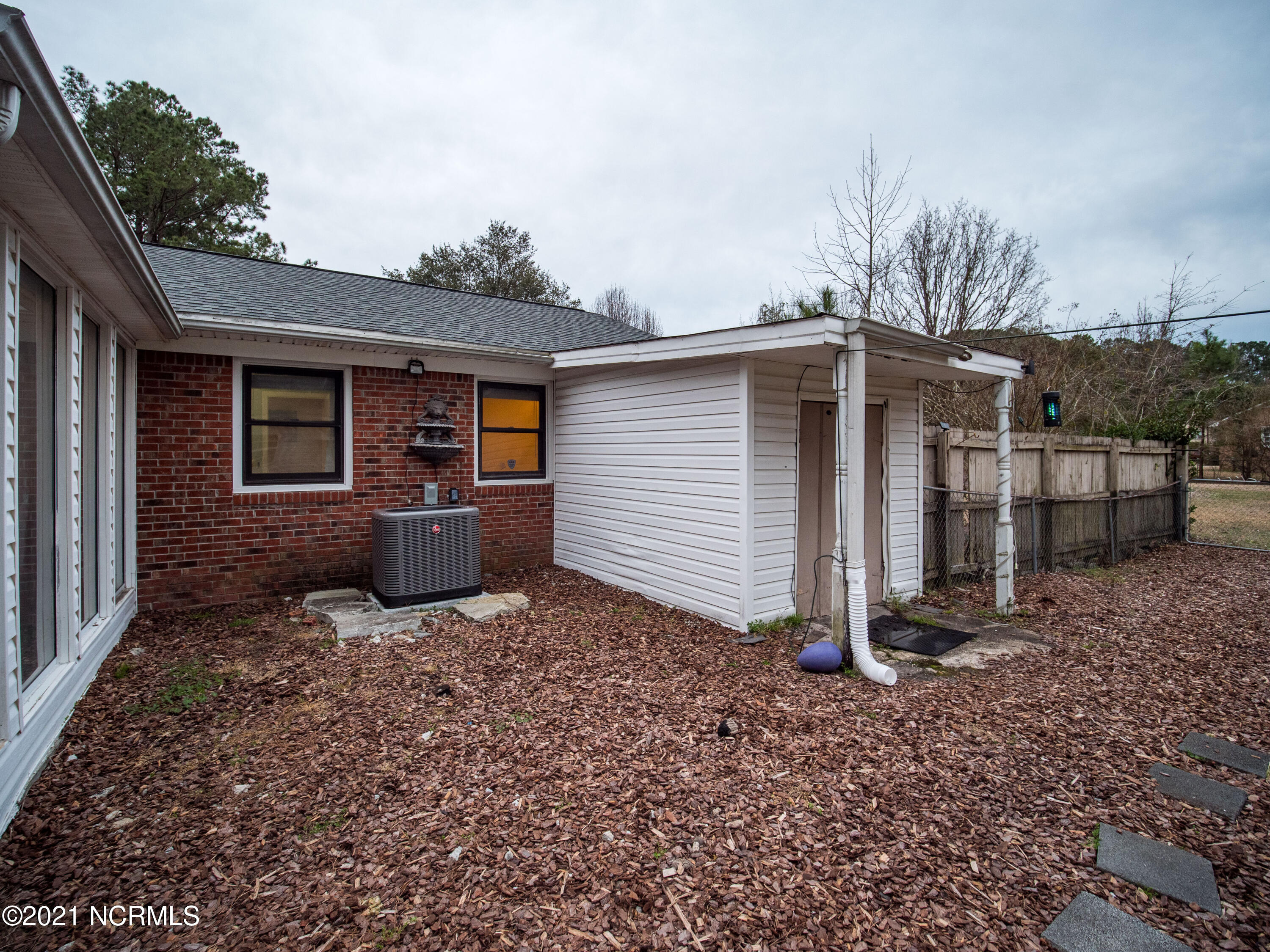 3 Logan Road Castle Hayne, NC 28429 - Photo 10 of 39 36
