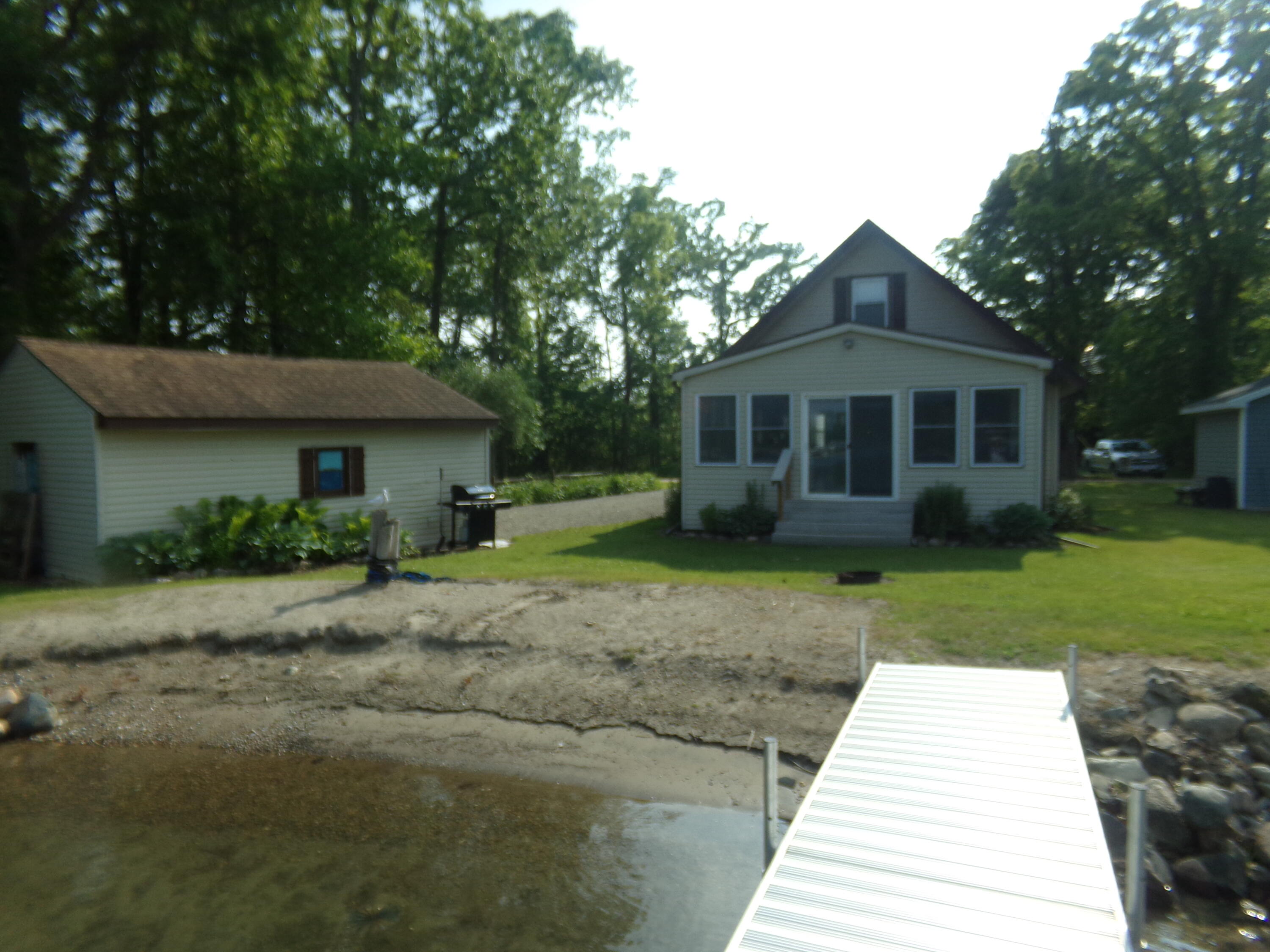 2005 Hemlock Road Quincy, MI 49082 - Photo 1 of 26 100_1628