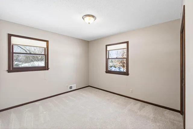 $339,900 | 6381 Rath Drive, Woodbury, MN 55125