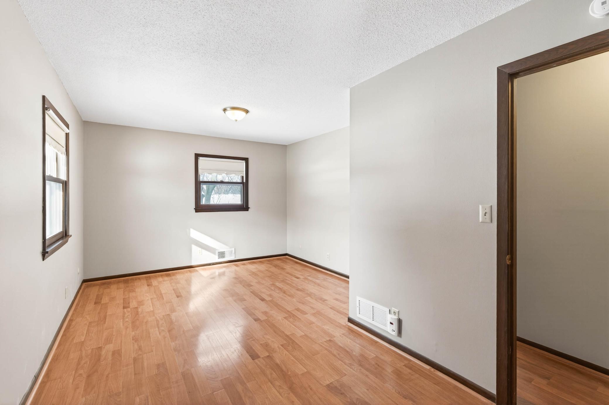 6381 Rath Drive Woodbury, MN 55125 - Photo 16 of 25