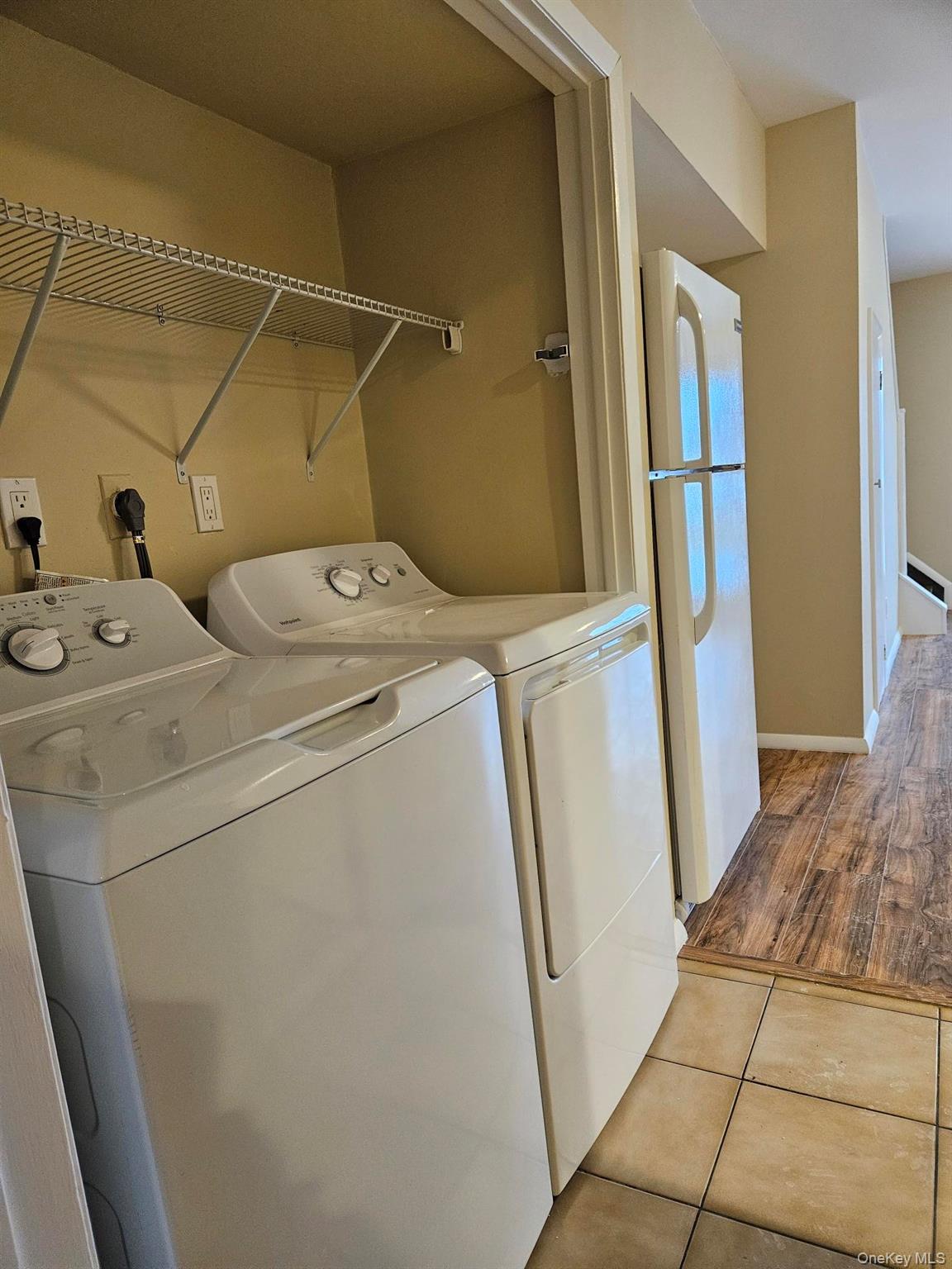 60 Marwood Road North, Unit B Port Washington, NY 11050 - Photo 14 of 17