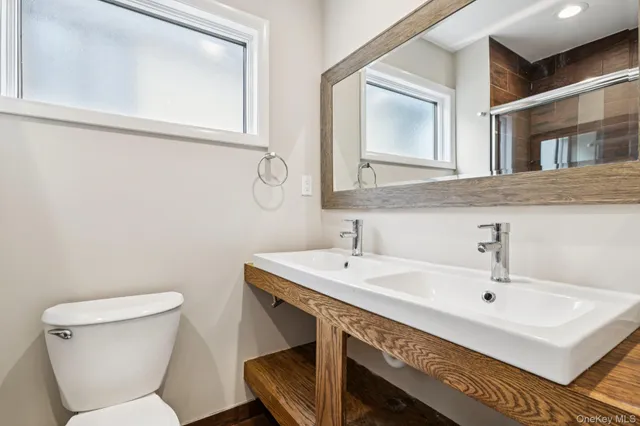 $3,950 | 60 Marwood Road North, Unit B, Port Washington, NY 11050