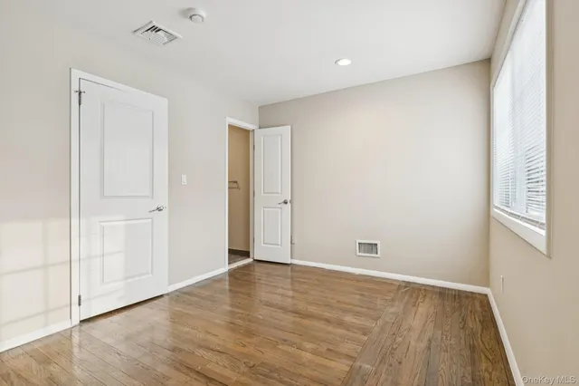 $3,950 | 60 Marwood Road North, Unit B, Port Washington, NY 11050