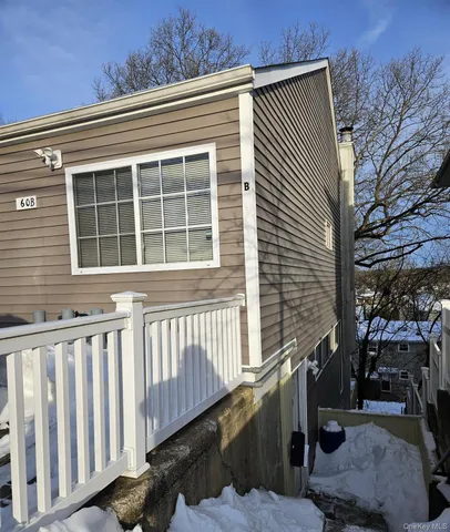 $3,950 | 60 Marwood Road North, Unit B, Port Washington, NY 11050