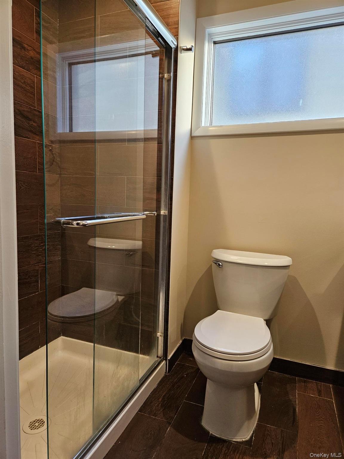 60 Marwood Road North, Unit B Port Washington, NY 11050 - Photo 9 of 17