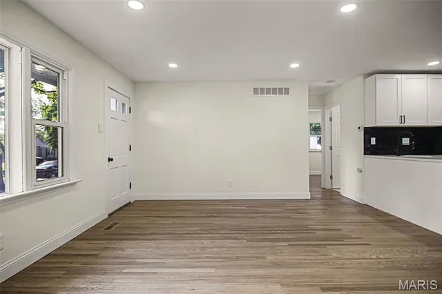 $264,990 | 8505 Ava Drive, Affton, MO 63123