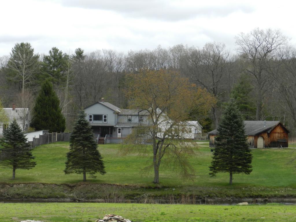 34 Spring Street Swanzey, NH 03446 - Photo 1 of 30 Gallery Image 1