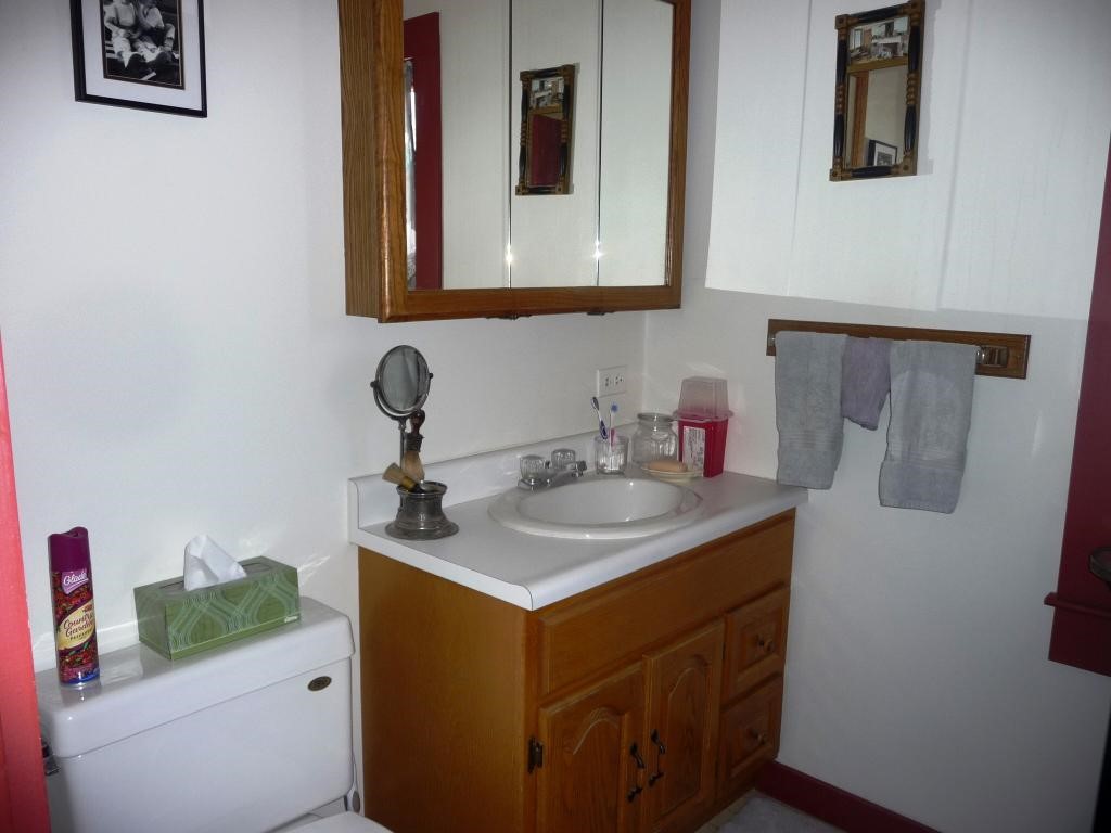34 Spring Street Swanzey, NH 03446 - Photo 15 of 30 Gallery Image 15