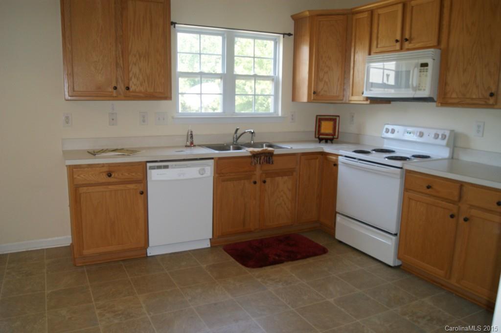 9661 Bailey Road, Unit 225 Cornelius, NC 28031 - Photo 6 of 23 Gallery Image 6