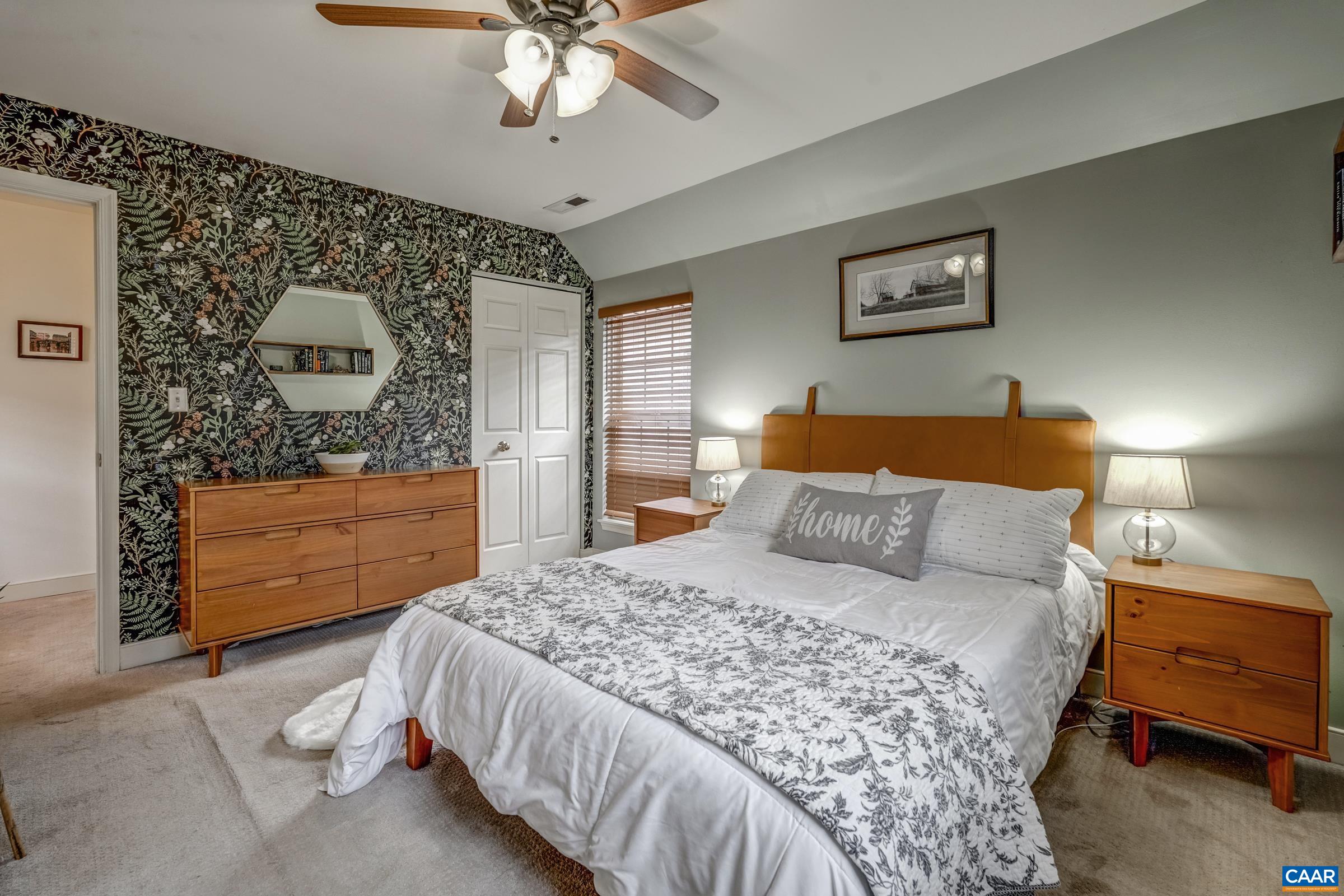 415 12th Street Northwest Charlottesville, VA 22903 - Photo 13 of 28