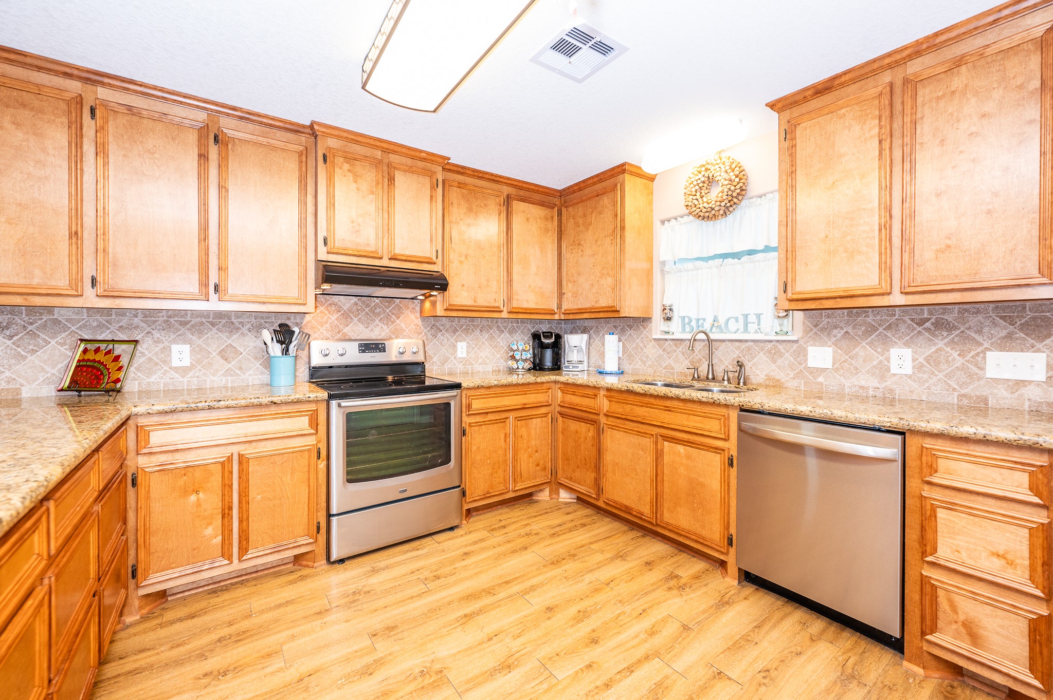 115 Albacore Street Sargent, TX 77414 - Photo 13 of 29