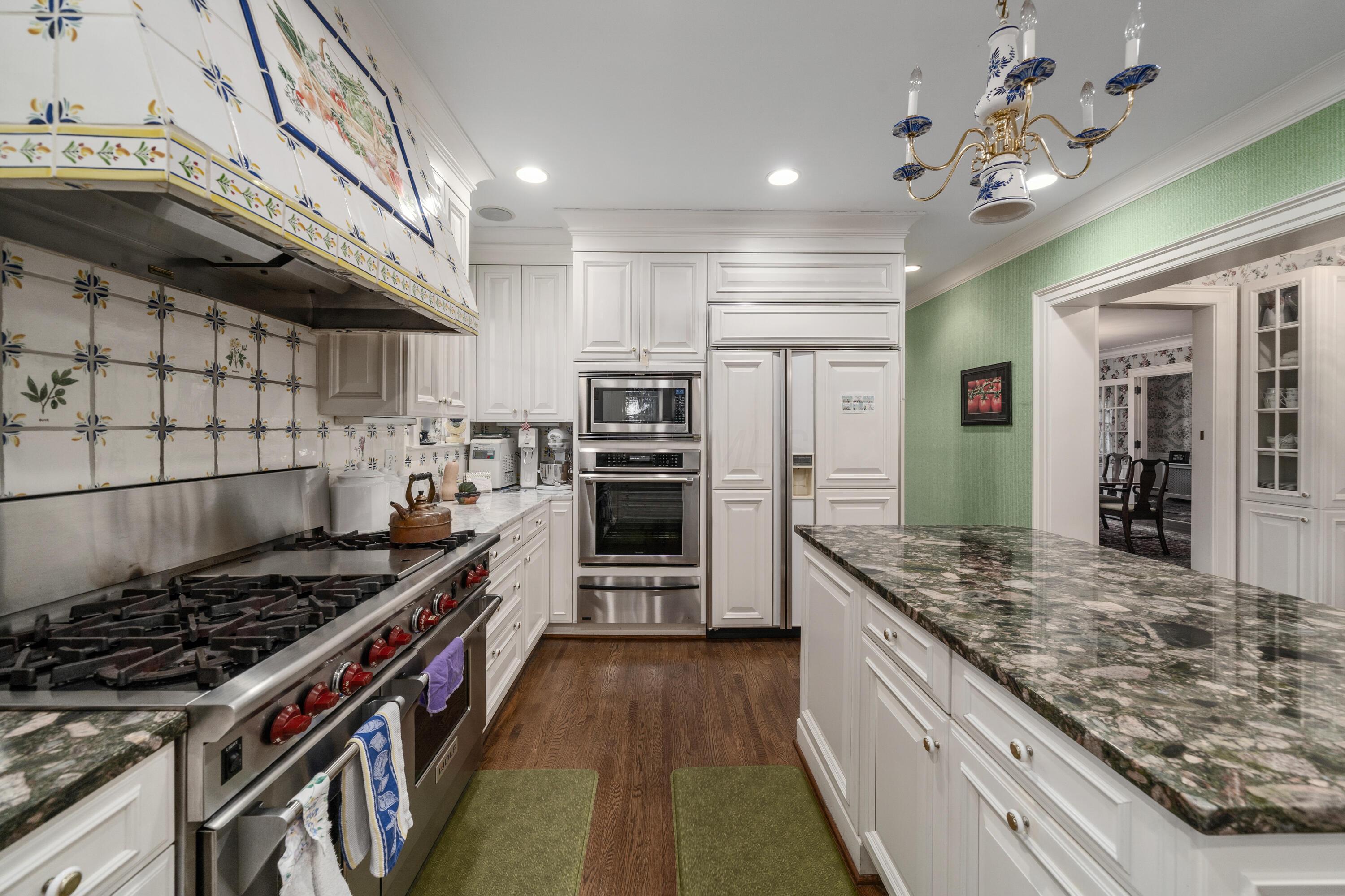 211 Preston Road Columbus, OH 43209 - Photo 33 of 103 DSC03620