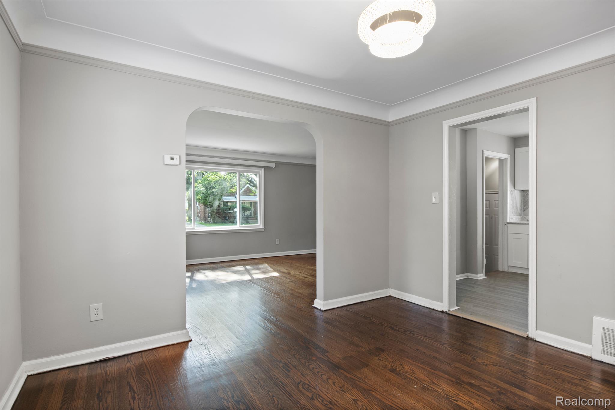 15859 Rutherford Street Detroit, MI 48227 - Photo 8 of 23 Gallery Image 8