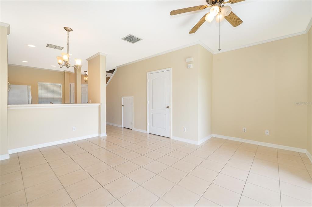3383 Wilshire Way Road Orlando, FL 32829 - Photo 13 of 27