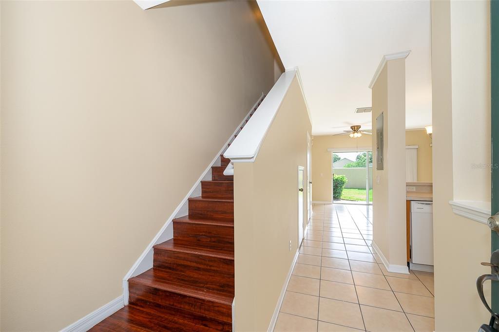 3383 Wilshire Way Road Orlando, FL 32829 - Photo 4 of 27