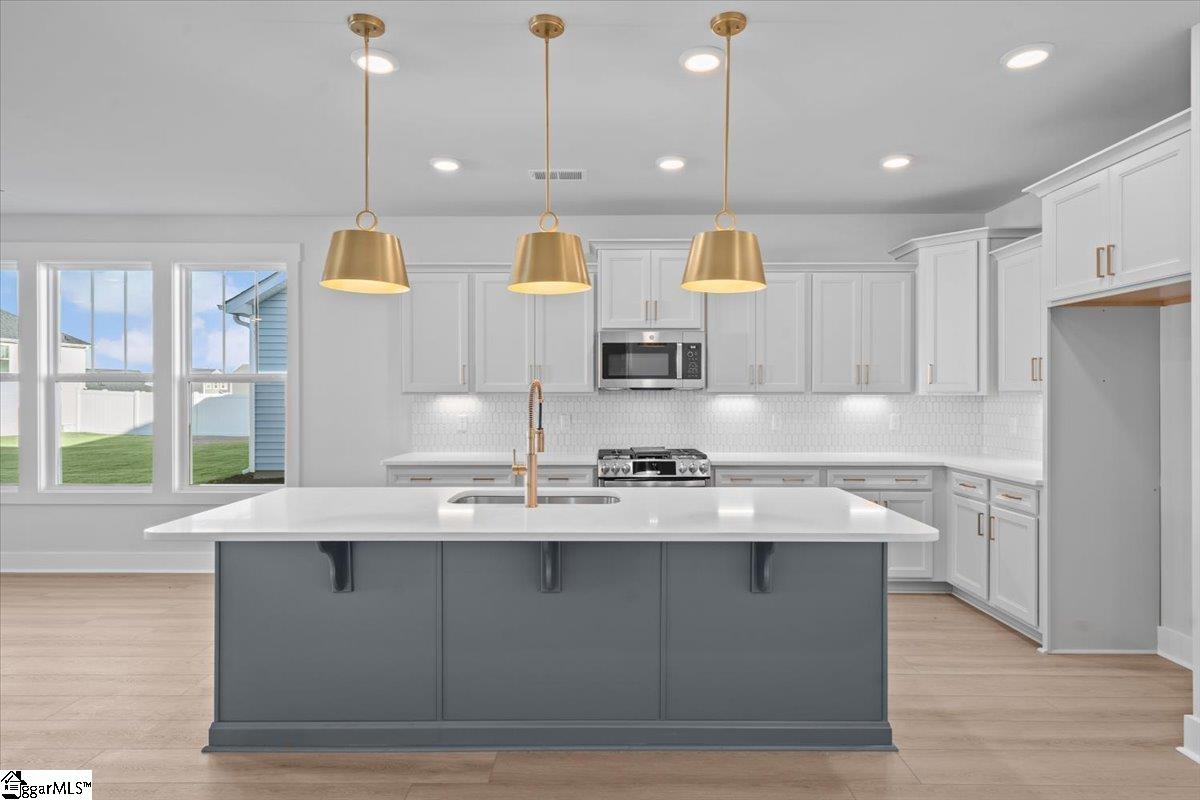 134 Ives Way Piedmont, SC 29673 - Photo 5 of 33