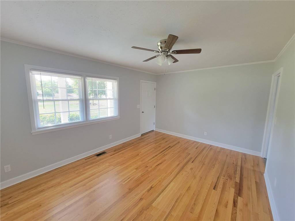 1734 Rendall Street Burlington, NC 27215 - Photo 5 of 28 Gallery Image 5