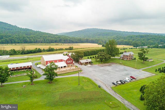 262 Hopeland Road Lititz, PA 17543 - Photo 1 of 74