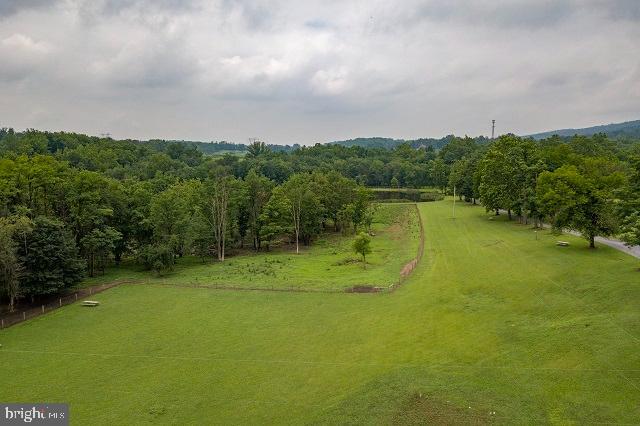 262 Hopeland Road Lititz, PA 17543 - Photo 18 of 74