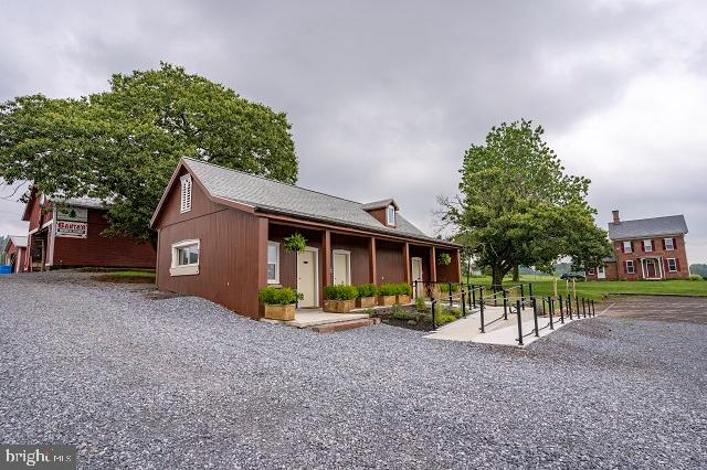 262 Hopeland Road Lititz, PA 17543 - Photo 24 of 74