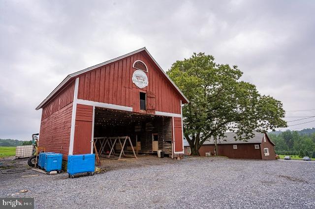 262 Hopeland Road Lititz, PA 17543 - Photo 40 of 74