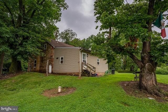 262 Hopeland Road Lititz, PA 17543 - Photo 60 of 74