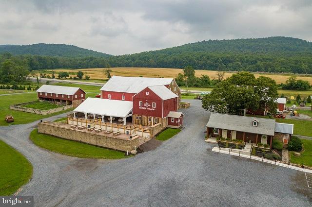 262 Hopeland Road Lititz, PA 17543 - Photo 10 of 74