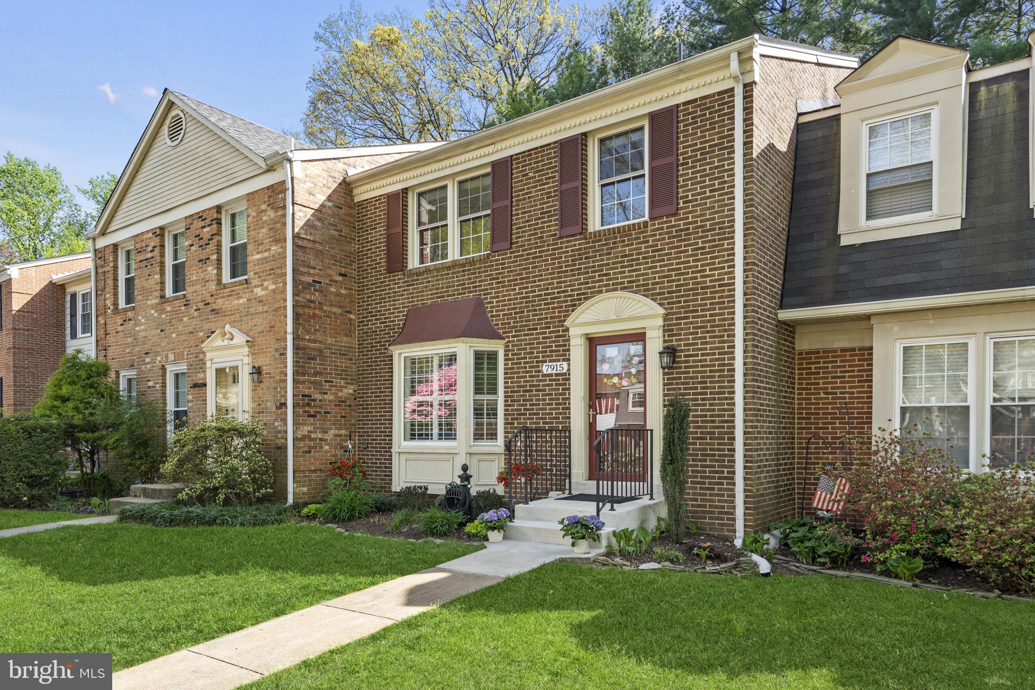 7915 Treeside Court Springfield, VA 22152 - Photo 1 of 23 Gallery Image 1