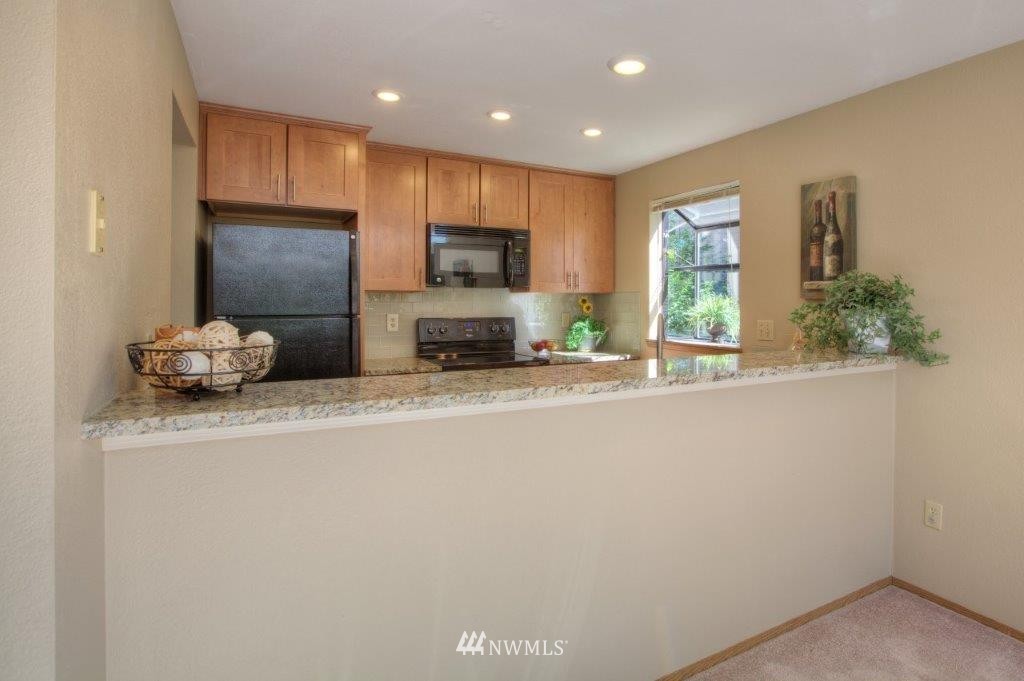 13801 Old Redmond Road, Unit D107 Redmond, WA 98052 - Photo 5 of 11 Gallery Image 5