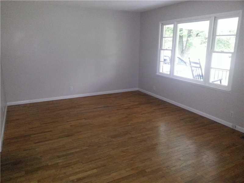 2146 Woodcrest Road Indianapolis, IN 46227 - Photo 4 of 12 Gallery Image 4