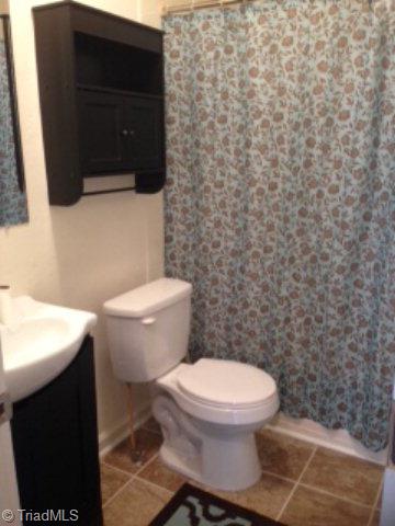 207 Mill Ridge Road North Wilkesboro, NC 28659 - Photo 9 of 12 Bathroom 1