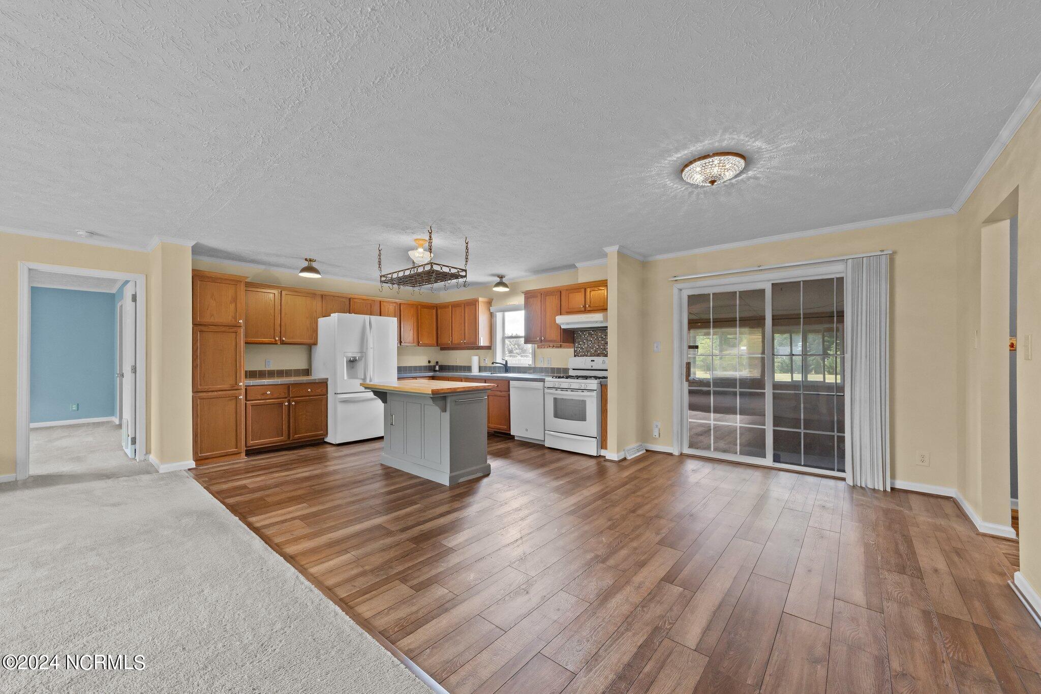1172 Willeyton Road Gates, NC 27937 - Photo 36 of 50 kitchen/ living room
