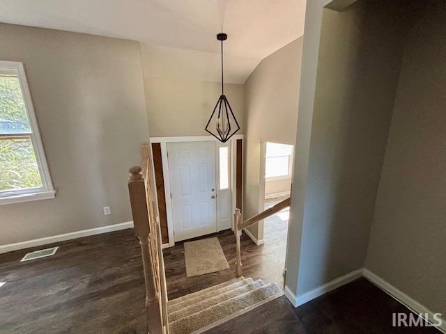 826 West 8th Street Rochester, IN 46975 - Photo 2 of 18