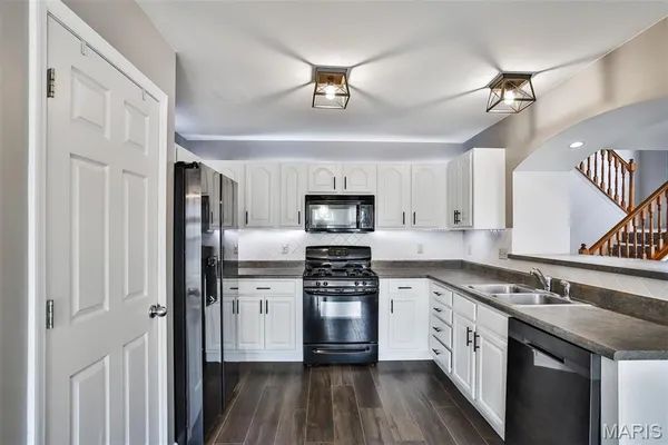 $2,200 | 112 Granite Way, Wentzville, MO 63385