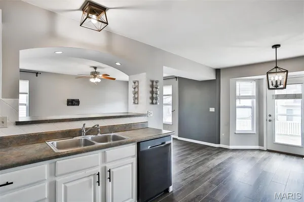 $2,200 | 112 Granite Way, Wentzville, MO 63385