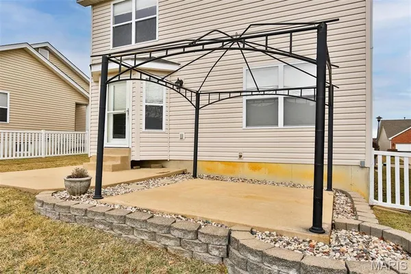 $2,200 | 112 Granite Way, Wentzville, MO 63385