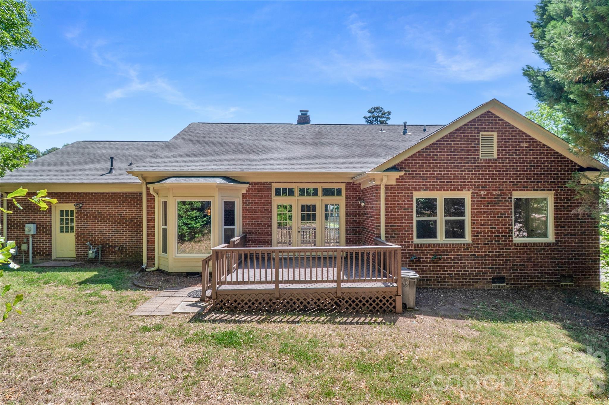 10713 Ridge Acres Road Charlotte, NC 28214 - Photo 2 of 43