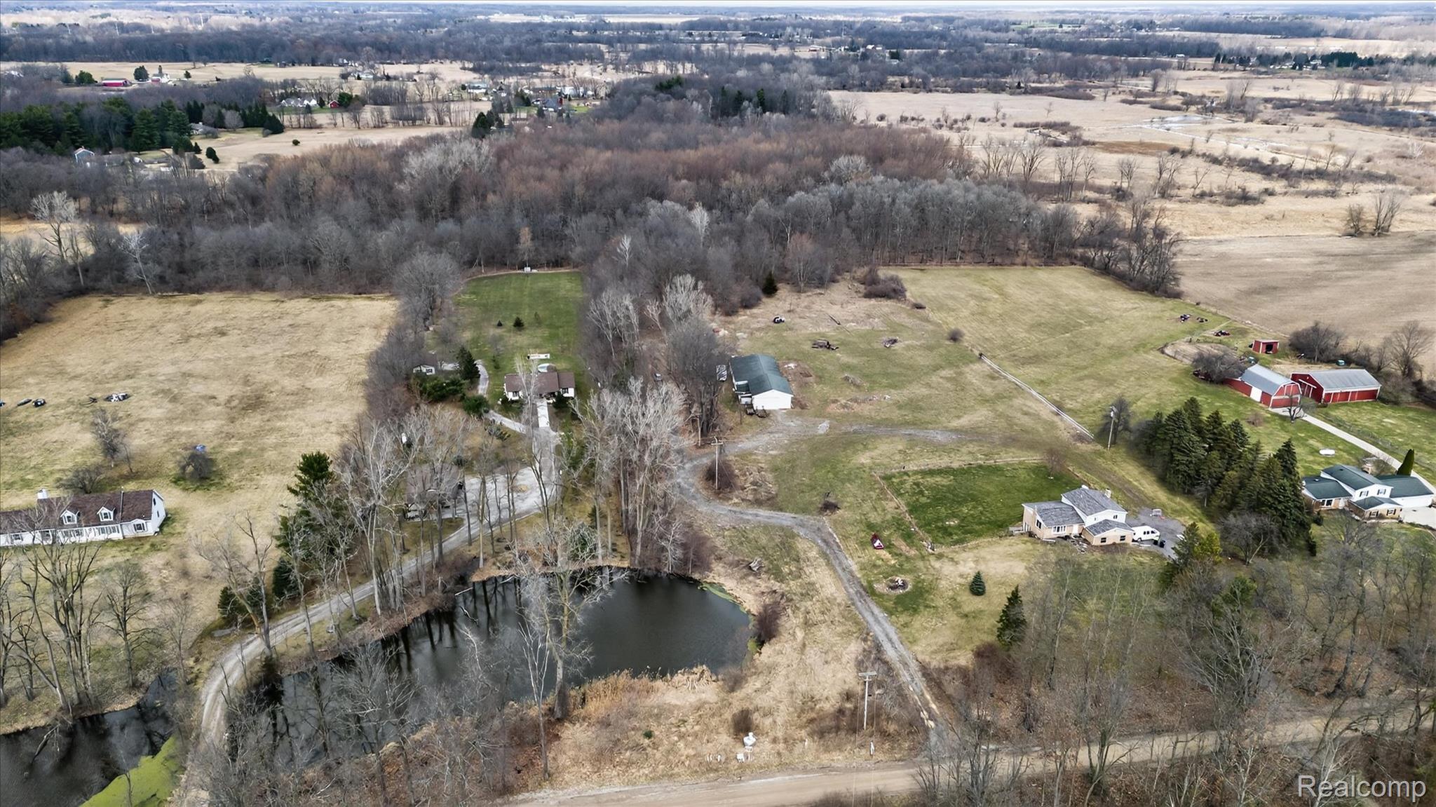 5516 Lowe Road Fowlerville, MI 48836 - Photo 6 of 11 5-5516-Lowe-Rd-Fowlerville-MI-48836-WindowStill.jpg
