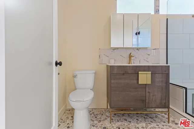 $6,950 | 621 Rose Avenue, Unit A, Venice, CA 90291