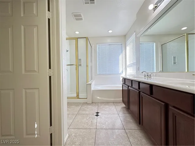 $2,445 | 600 Delta Rio Street, Las Vegas, NV 89138