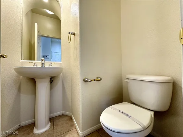 $2,445 | 600 Delta Rio Street, Las Vegas, NV 89138