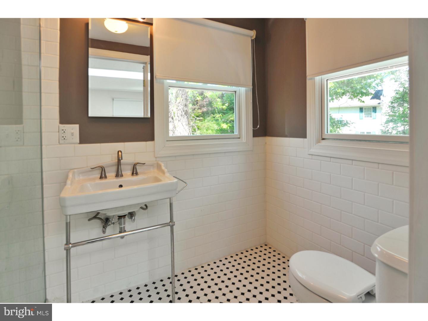 280 Creek Road Phoenixville, PA 19460 - Photo 14 of 24 Master Bathroom