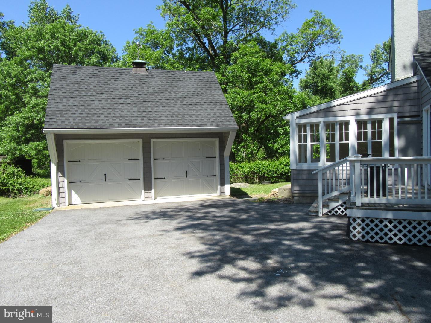 280 Creek Road Phoenixville, PA 19460 - Photo 23 of 24 Garage