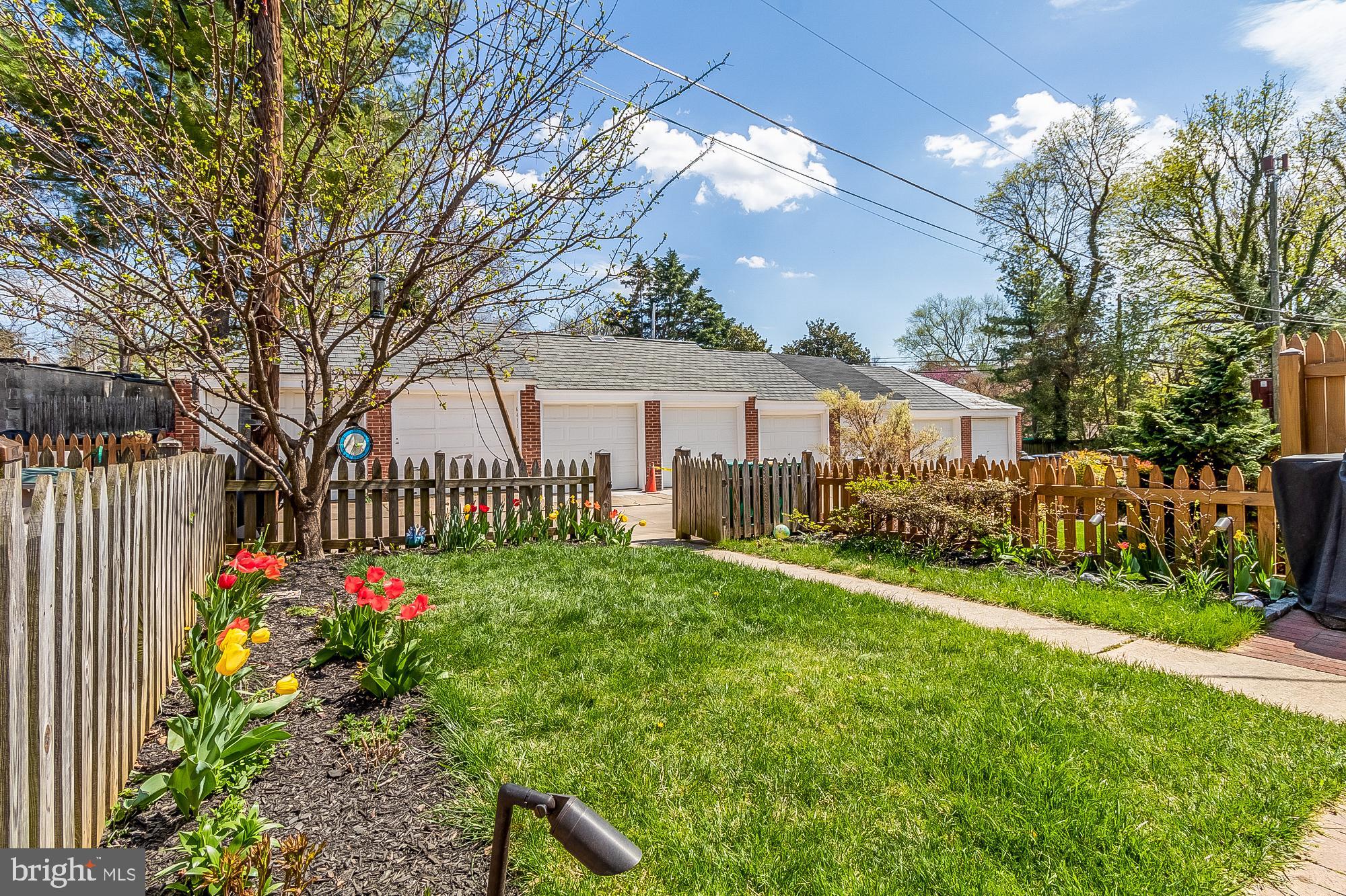 6429 Blenheim Road Baltimore, MD 21212 - Photo 7 of 57