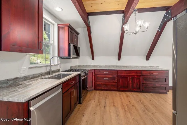 $699,000 | 141 Amaze Way, Athol, ID 83801