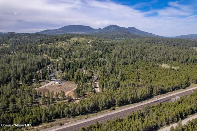 $699,000 | 141 Amaze Way, Athol, ID 83801