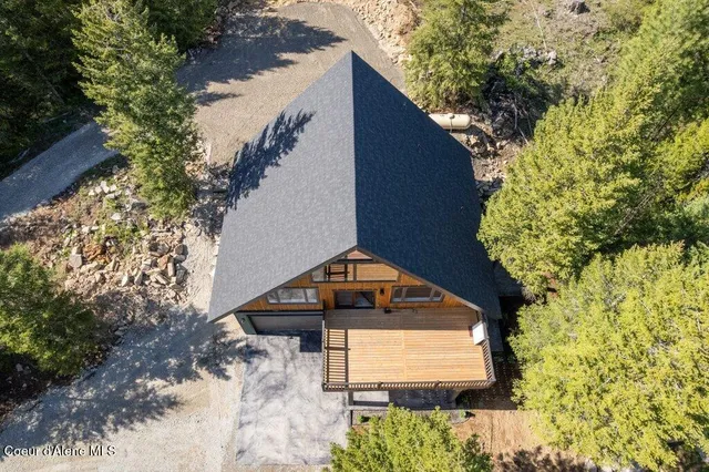 $699,000 | 141 Amaze Way, Athol, ID 83801