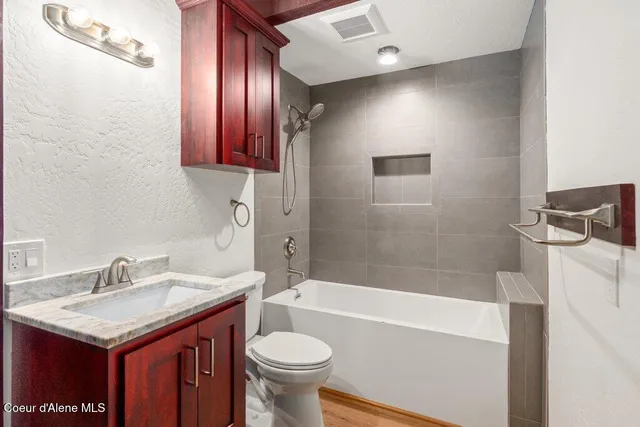 $699,000 | 141 Amaze Way, Athol, ID 83801